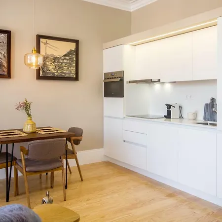Graceful Design In By Cozzy Homes * Porto