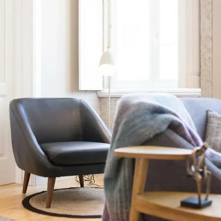 Graceful Design In By Cozzy Homes Porto