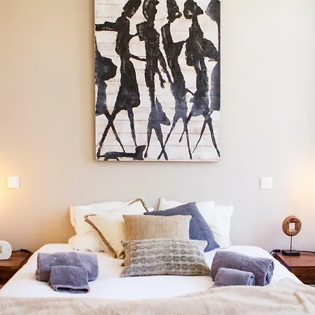 Graceful Design In By Cozzy Homes * Porto
